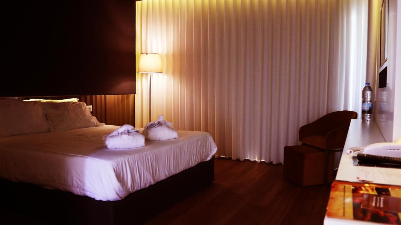 Agrinho Suites & Spa Geres Valdosende Exterior foto