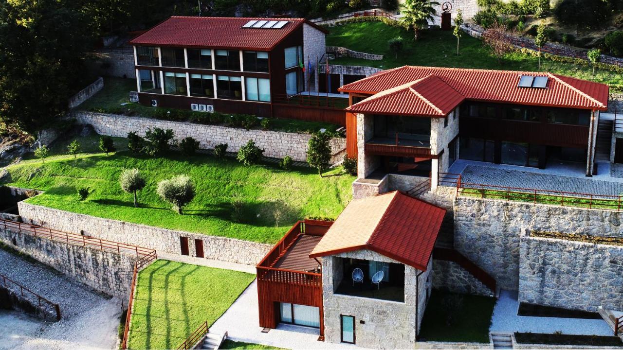 Agrinho Suites & Spa Geres Valdosende Exterior foto