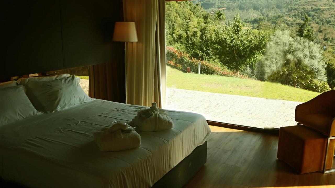 Agrinho Suites & Spa Geres Valdosende Exterior foto